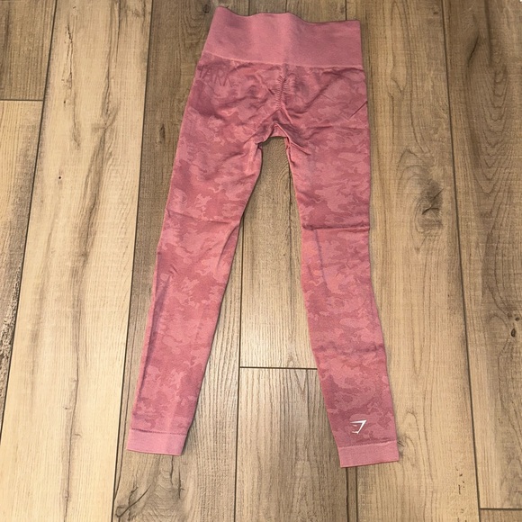 Gymshark Camo Seamless Leggings - Picture 6 of 9